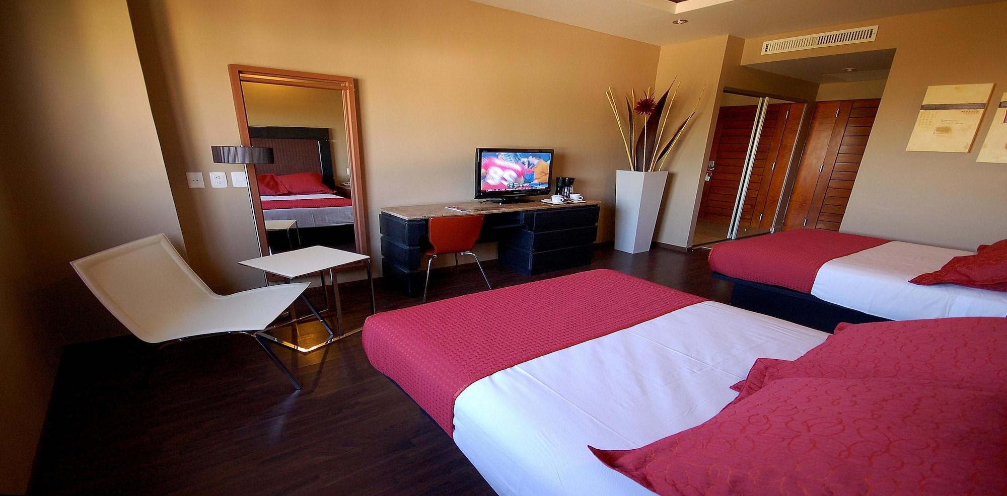 Hotel Celta Zapopan Esterno foto