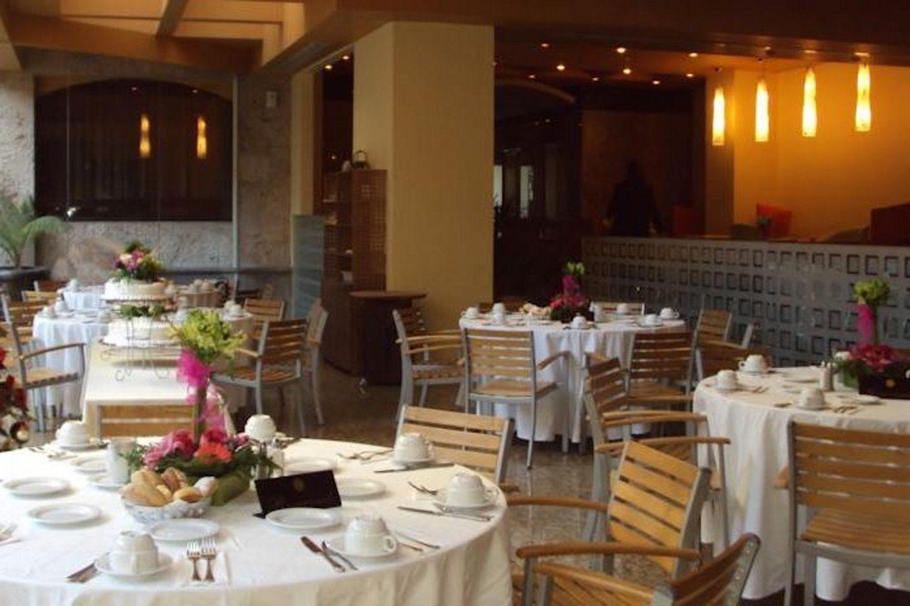 Hotel Celta Zapopan Esterno foto