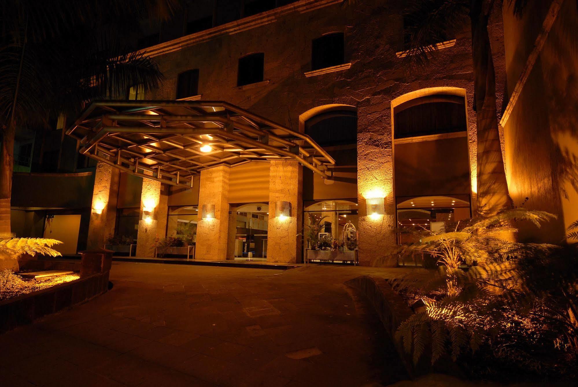 Hotel Celta Zapopan Esterno foto