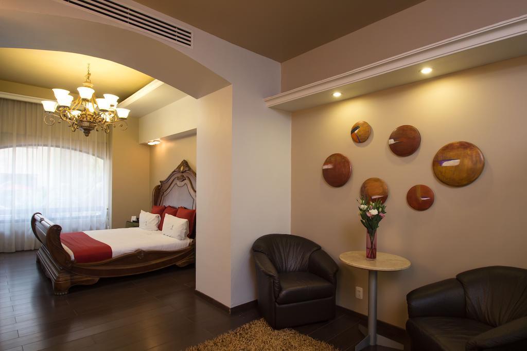 Hotel Celta Zapopan Esterno foto